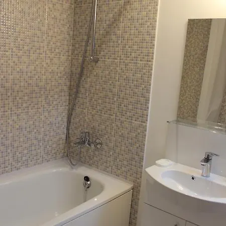 Three-bedroom On Peldu 19 Apartmán *